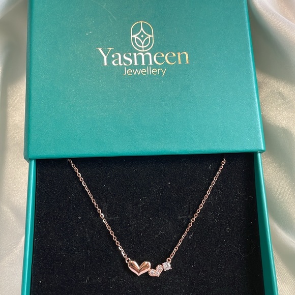 New: Rose Gold Sterling Silver Hearts Pendant Necklace - Picture 3 of 6